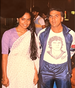 PA-with-Sunil-Gavaskar-in-1985-